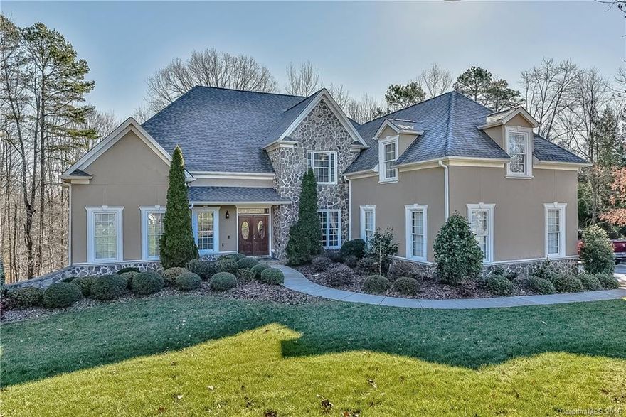 Stunning, luxury living in 3 level estate home on private wooded cul-de-sac 1 ac lot in much desired Beckenham. 2 car side load plus 2 car detachd w/wrkshp & storage. Elegant, easy living w/exquisite design and High end appointments.  No expense spared kitchen. Vaulted hearth rm. Main MB w/sitting. 3 lrg BR's up. Lower level 5th BR, den, rec, exercise, hobby & fabulous movie rm. Nationally ranked Fort Mill Schools. Low SC taxes. Convenient to I-77/Ballantyne. All furniture avail for purchase.