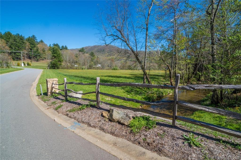 Robinson Creek - Land