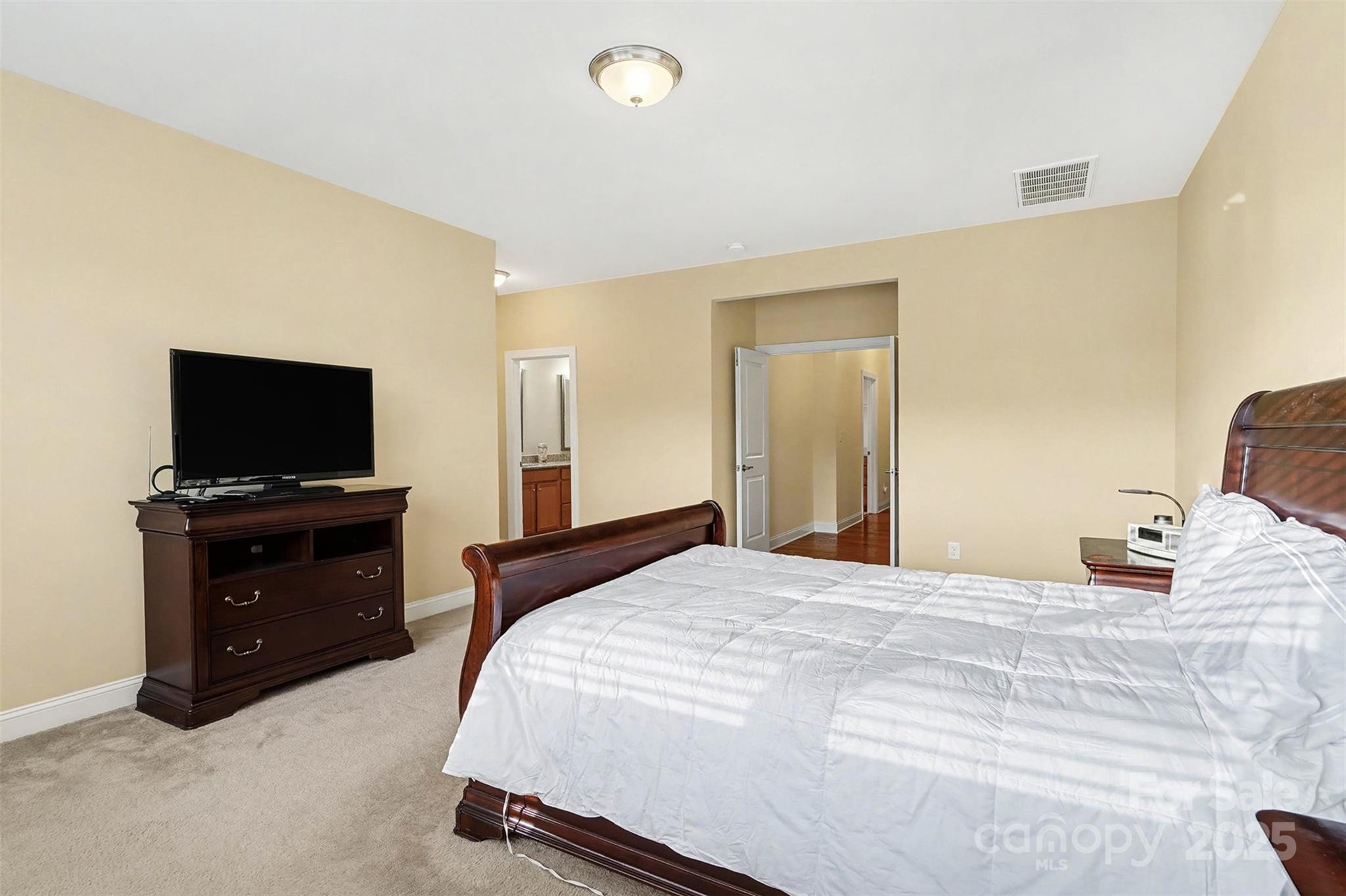 Wellington Chase - Residential