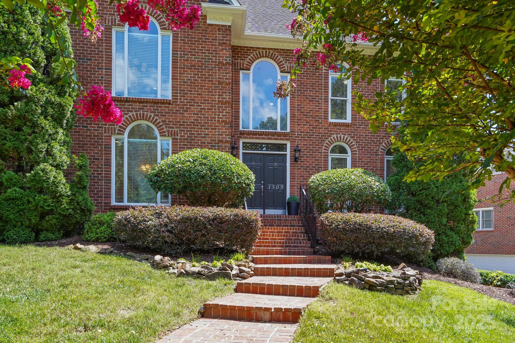 1509 Windy Ridge Road
