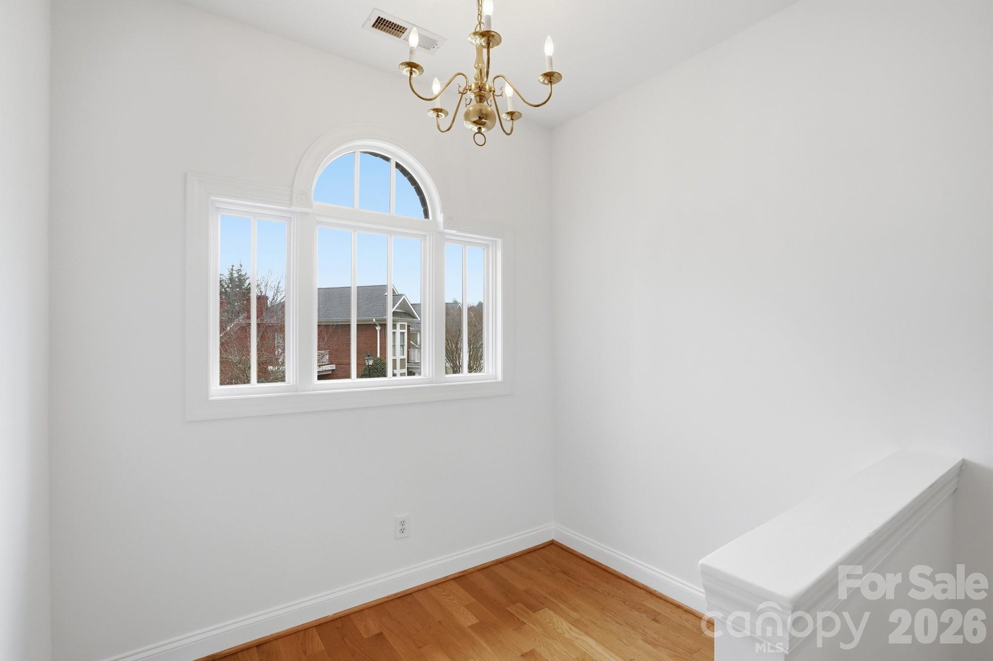 Magnolia Glen - Residential