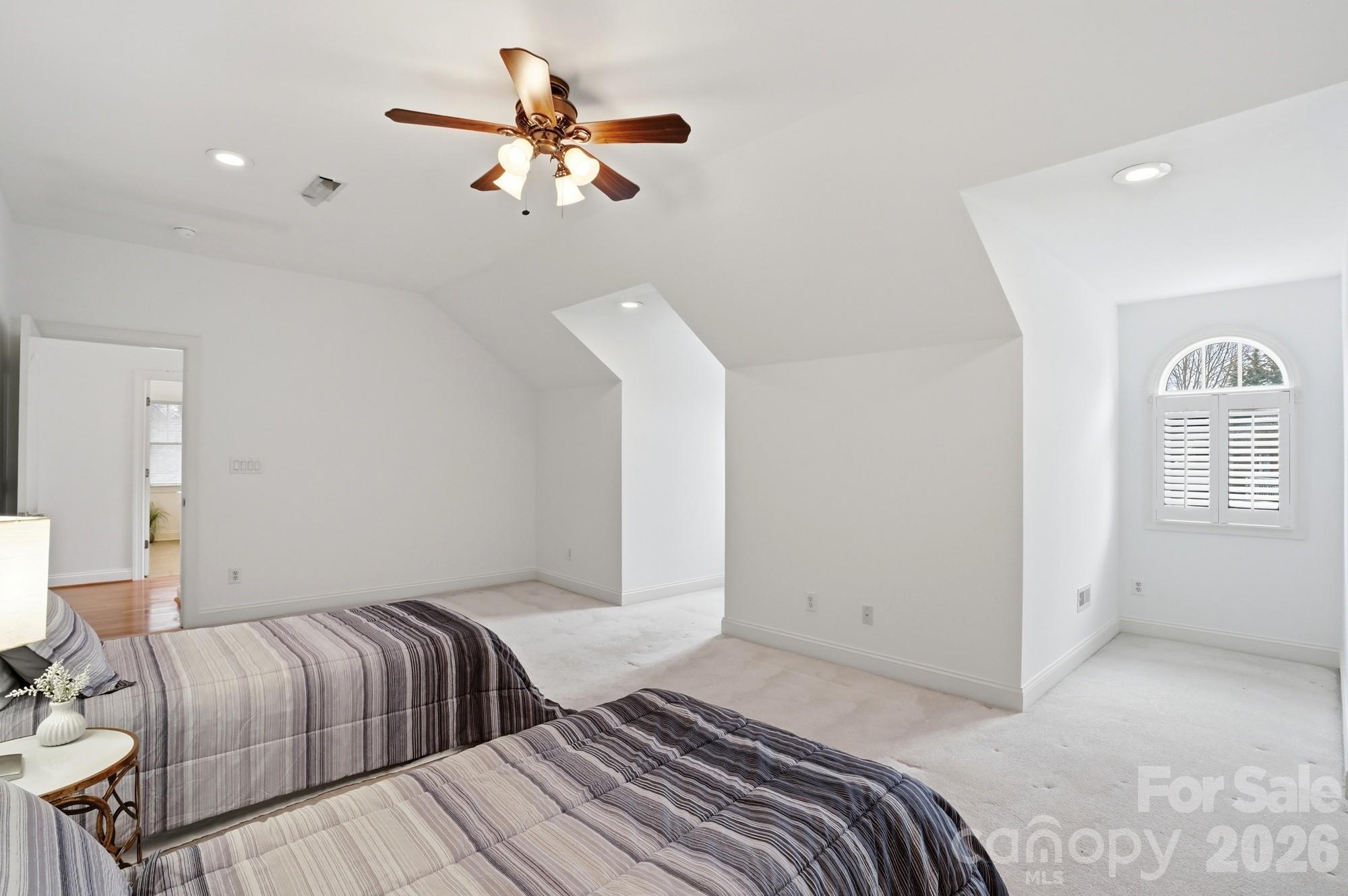 Magnolia Glen - Residential