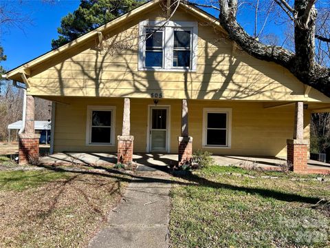 Photo of 505 S Main Street, Salisbury, NC 28144 (MLS # 4335988)