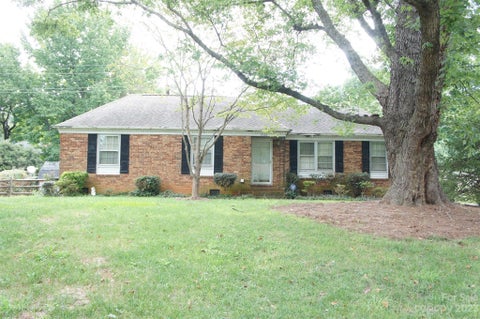 Photo for 2200 Helen Drive