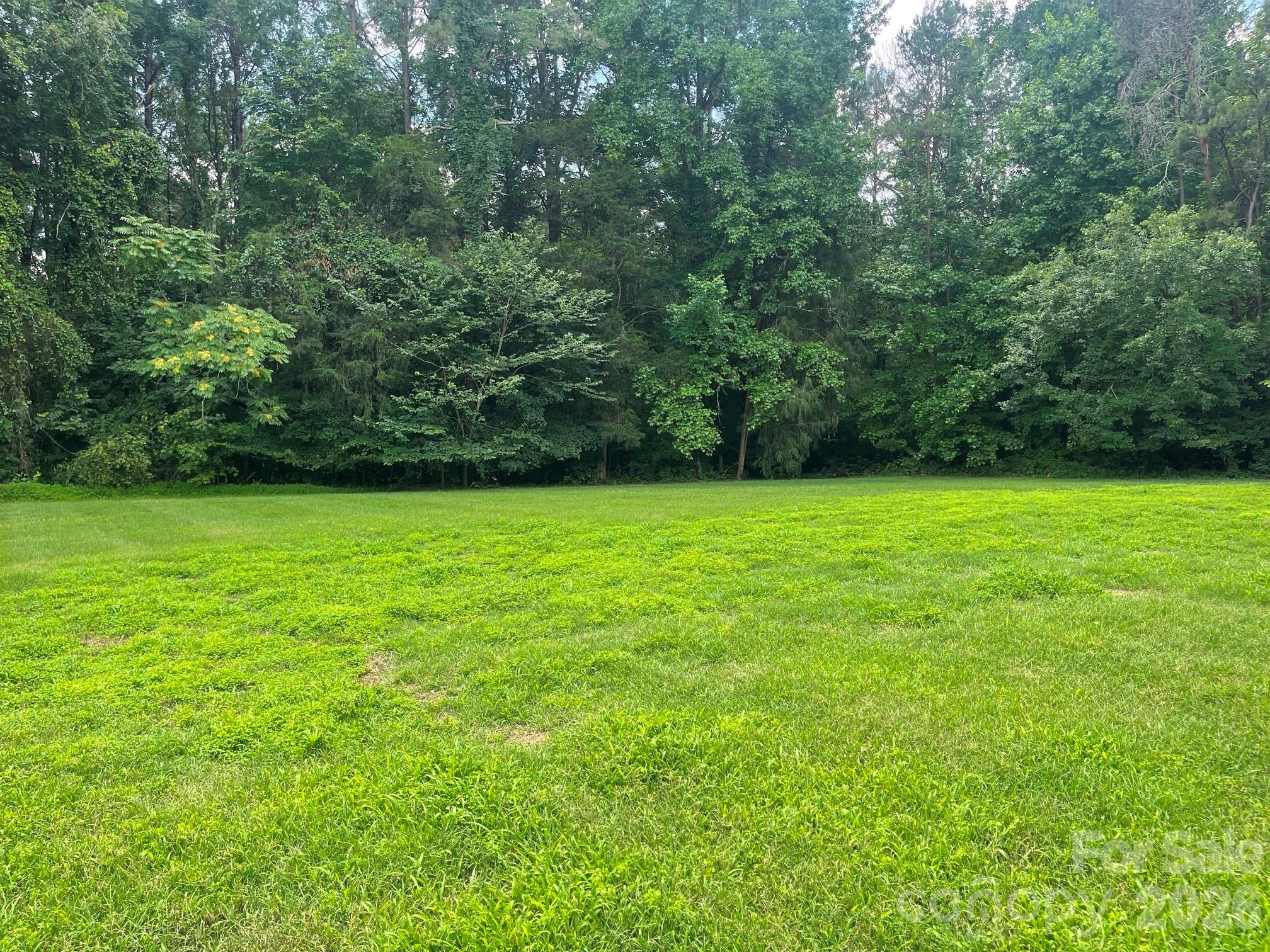 8806 Crestwood Drive