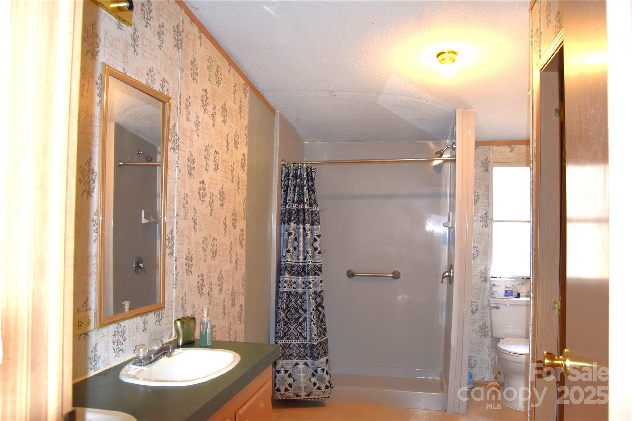 Robinwood Acres - Residential