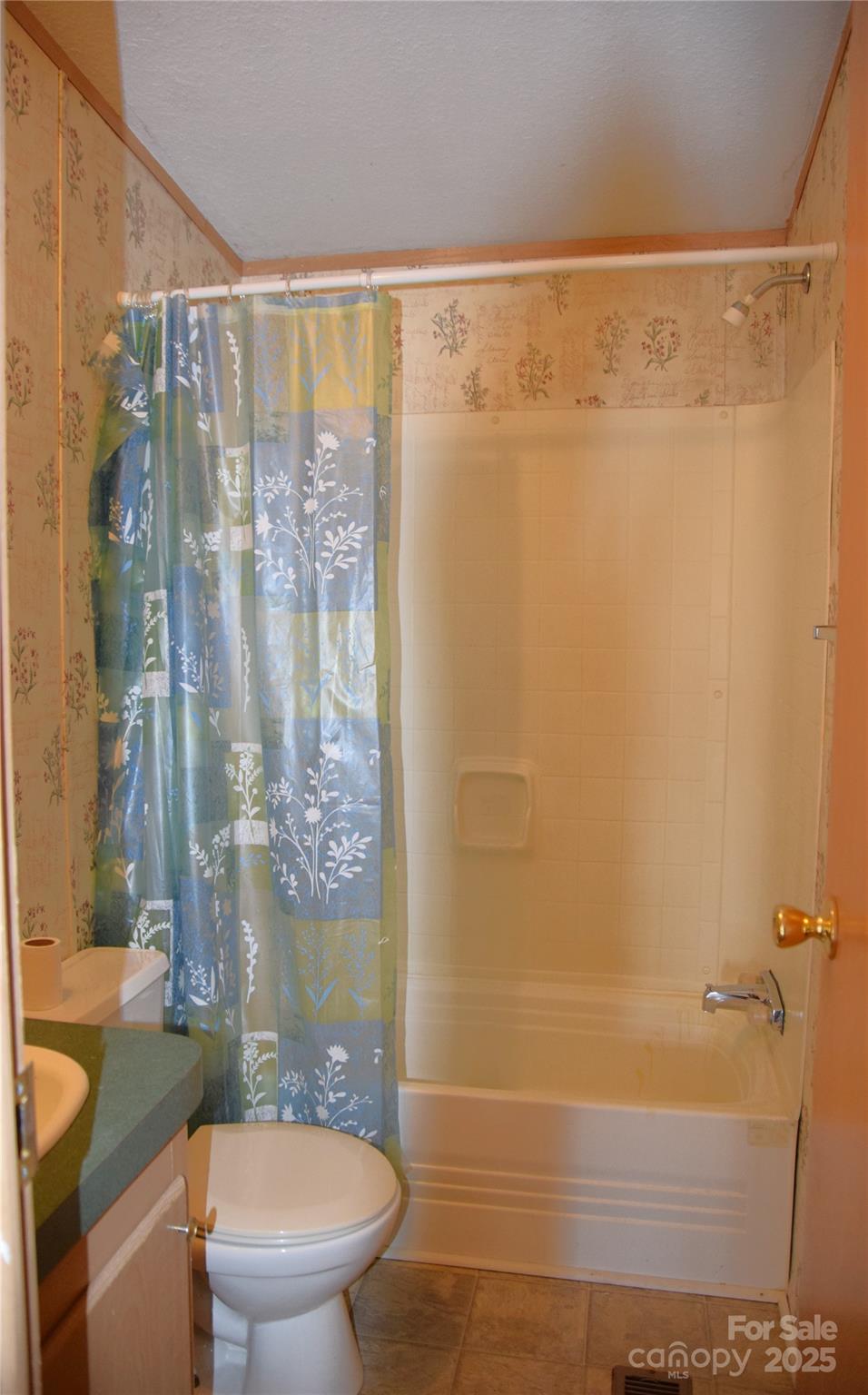 Robinwood Acres - Residential