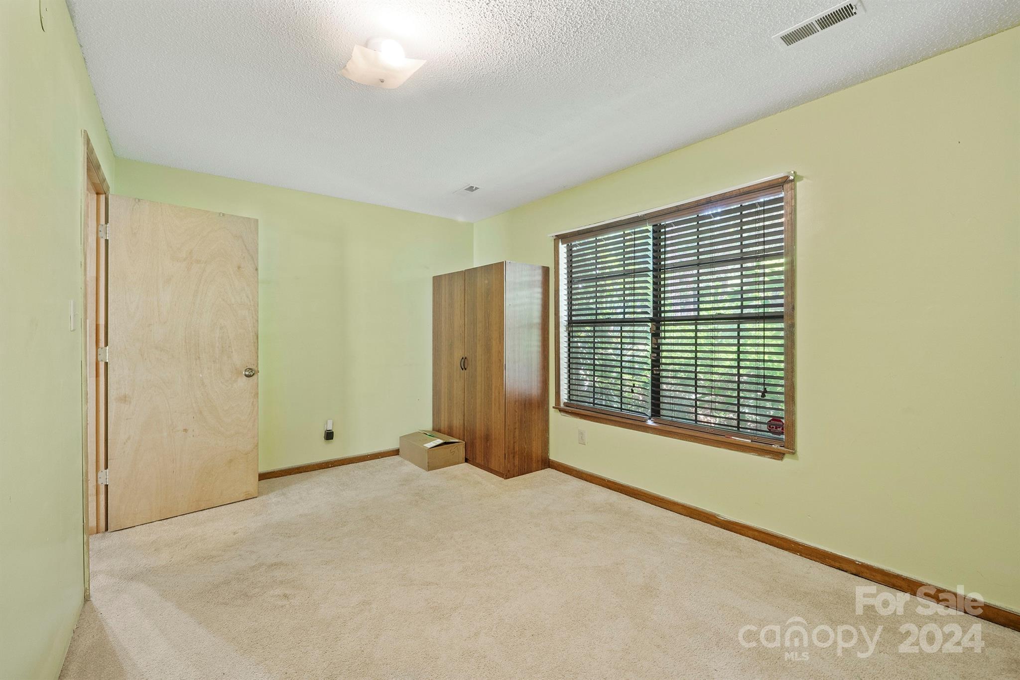 Hickory Ridge - Residential