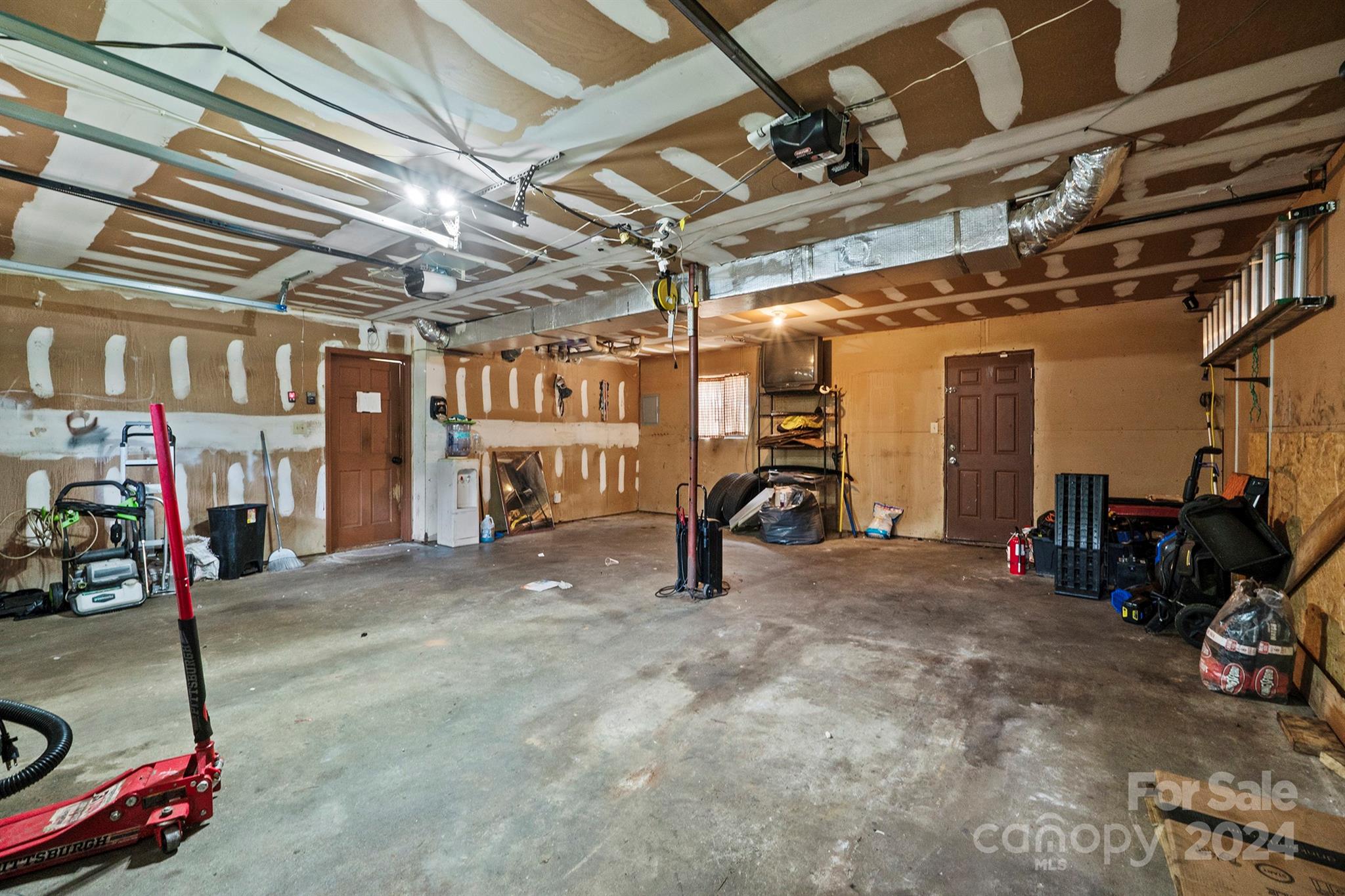 Hickory Ridge - Residential