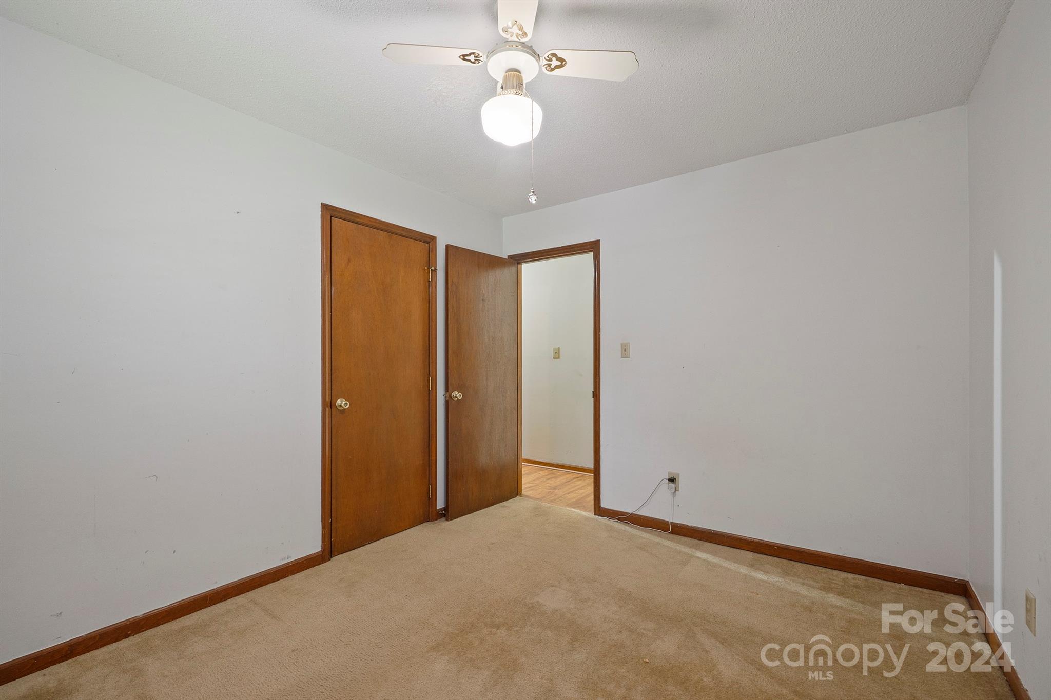 Hickory Ridge - Residential