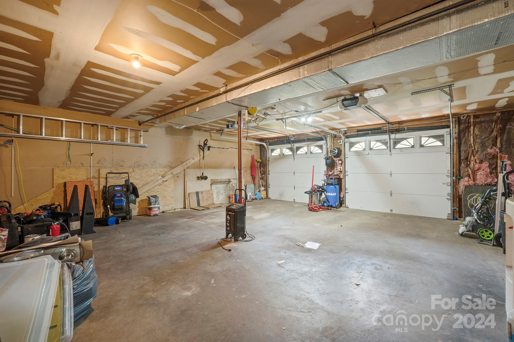 Hickory Ridge - Residential