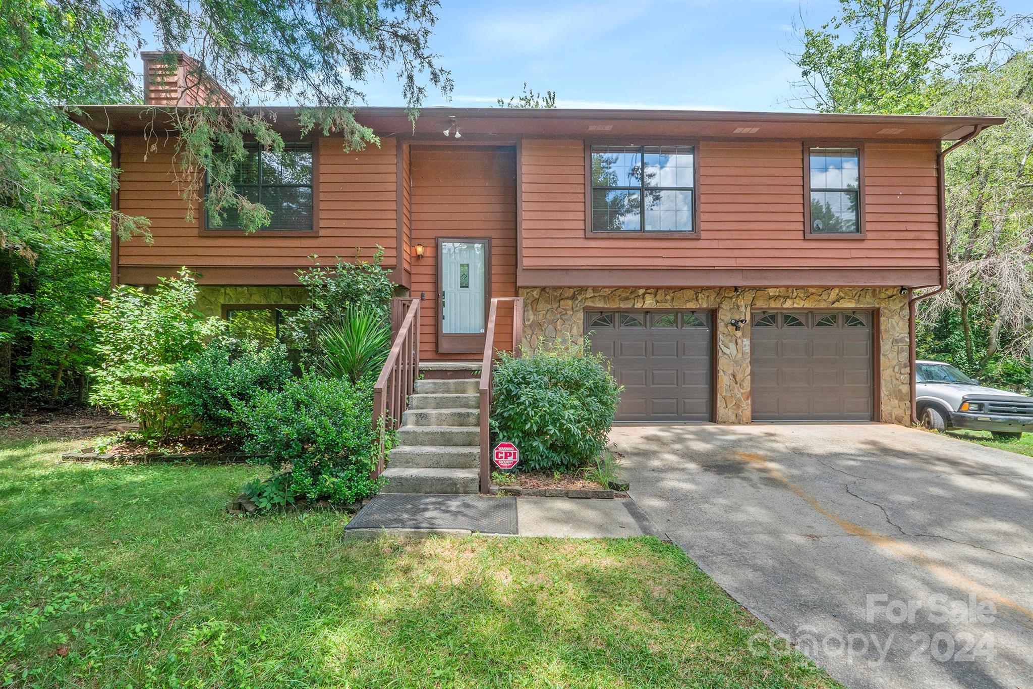 Hickory Ridge - Residential