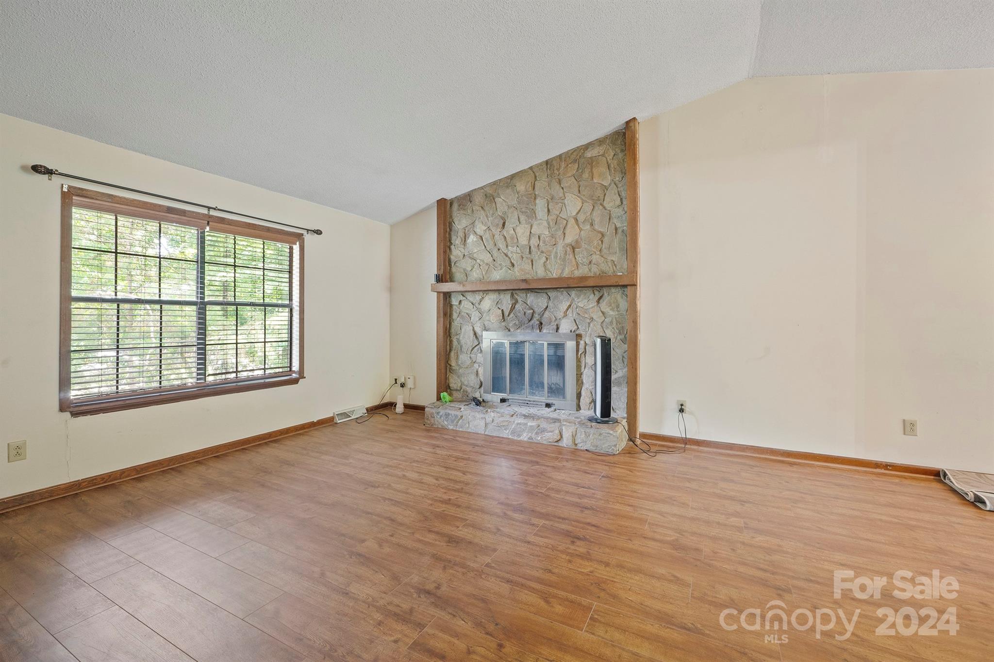 Hickory Ridge - Residential