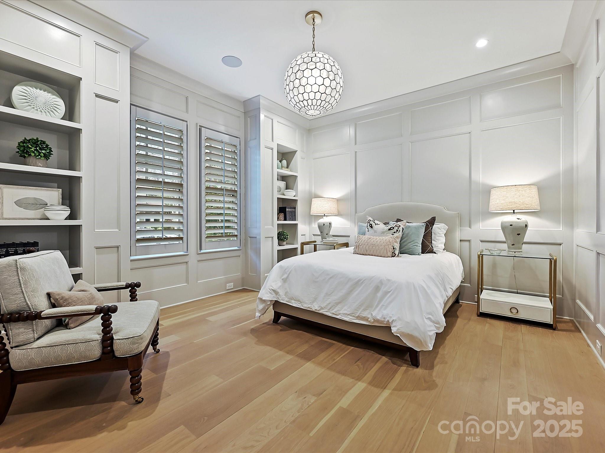 Elizabeth - Residential