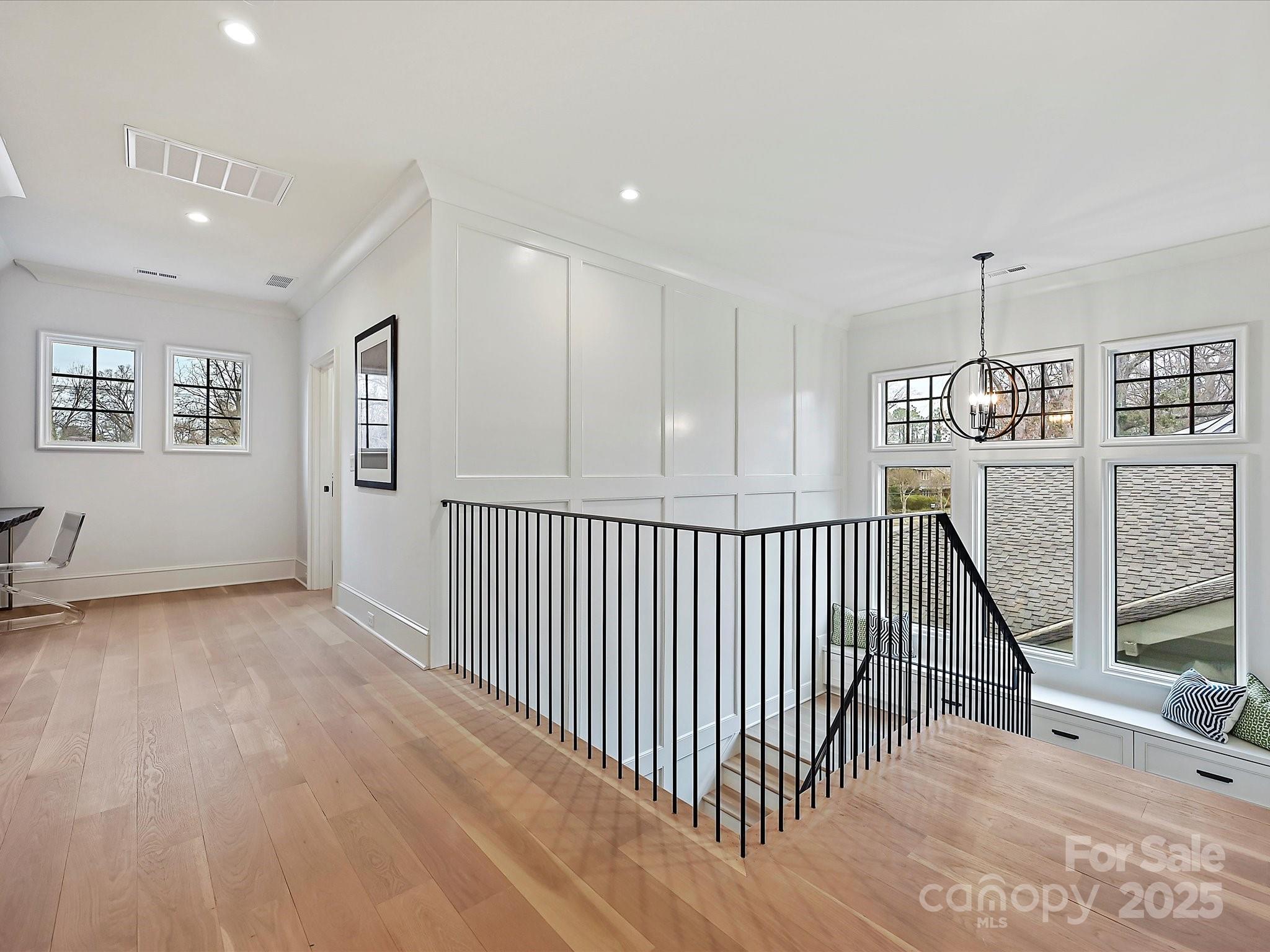 Elizabeth - Residential