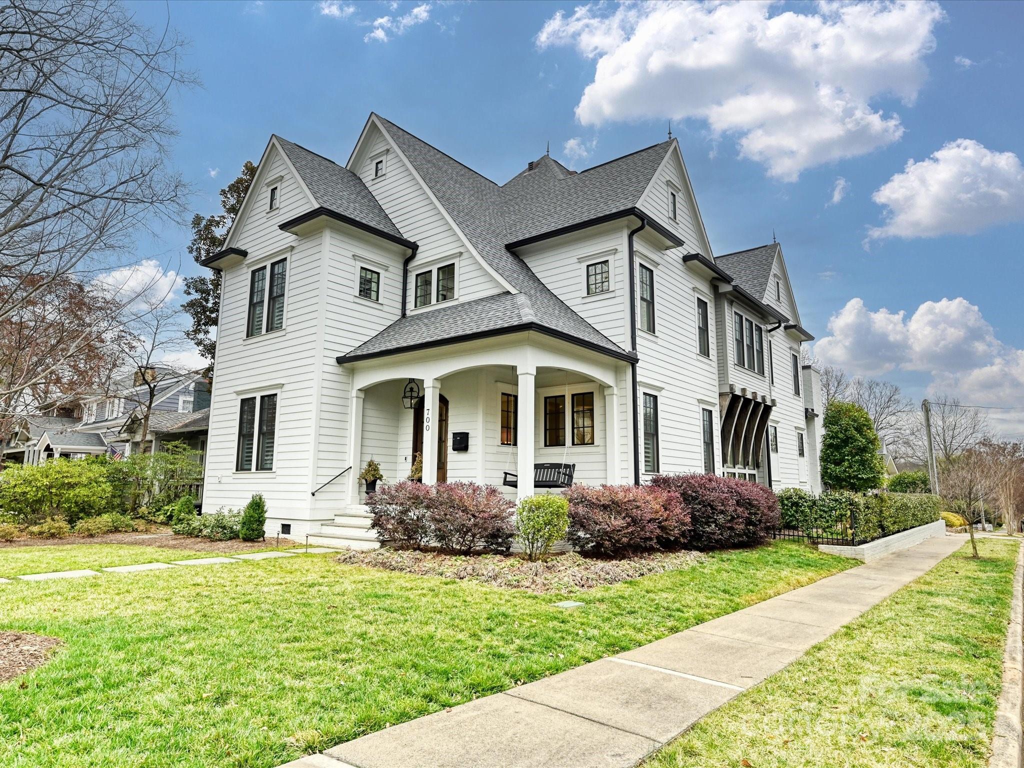 Elizabeth - Residential