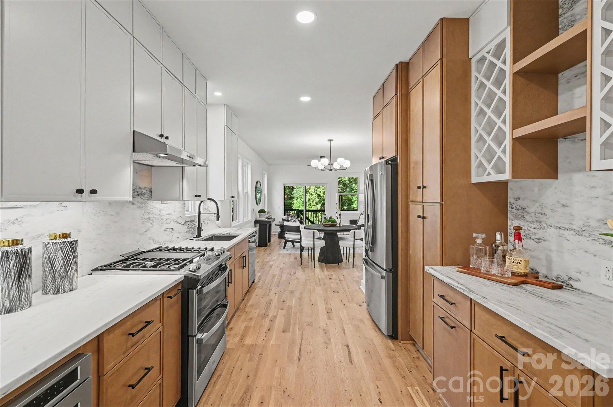 3024 Walter Street