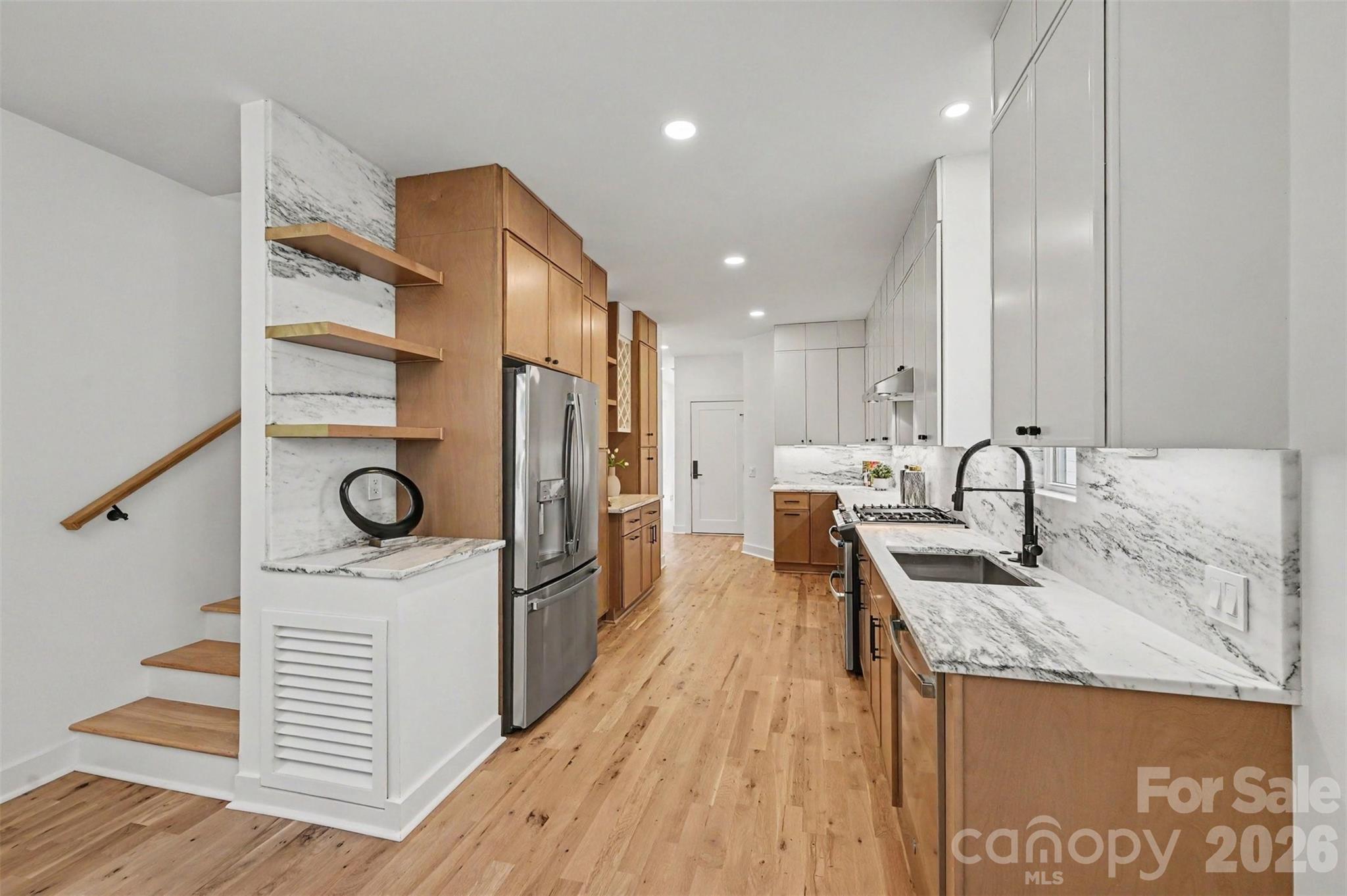 3024 Walter Street