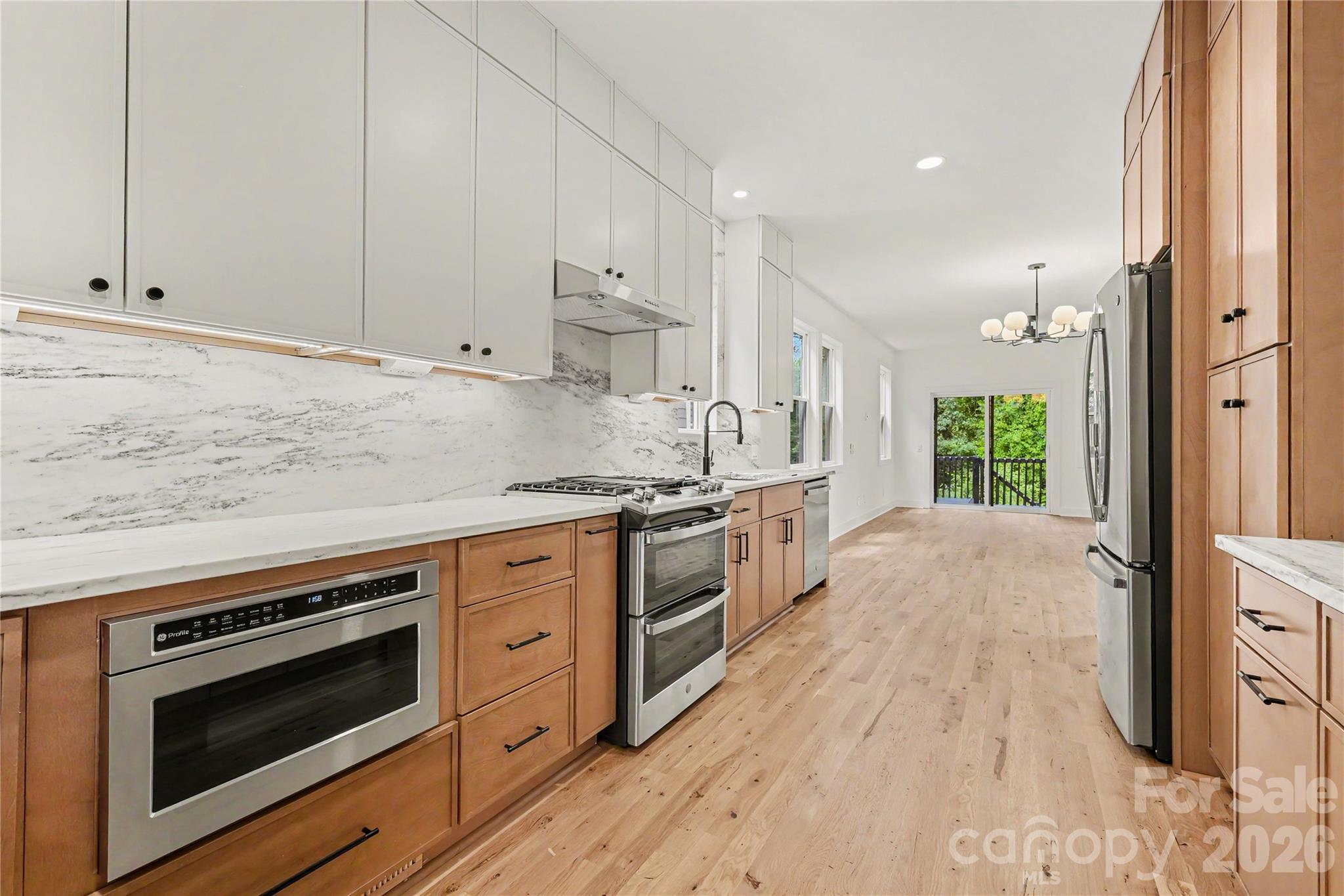 3024 Walter Street