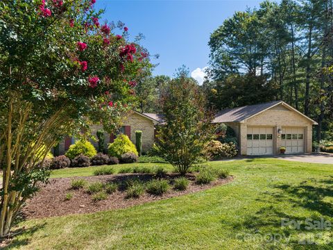 Photo of 40 Applecross Road, Weaverville, NC 28787 (MLS # 4383217)