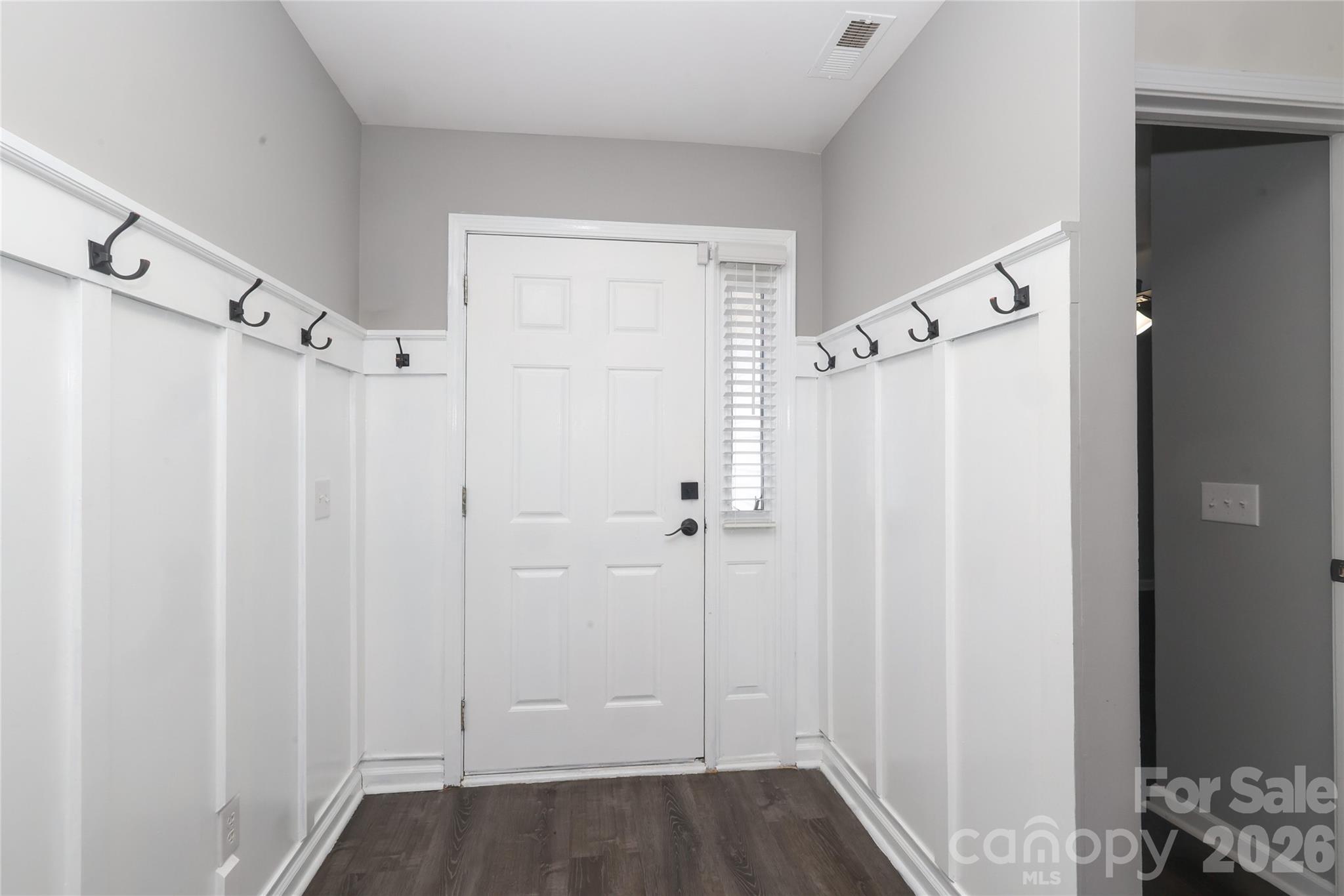 9506 Scotland Hall Court