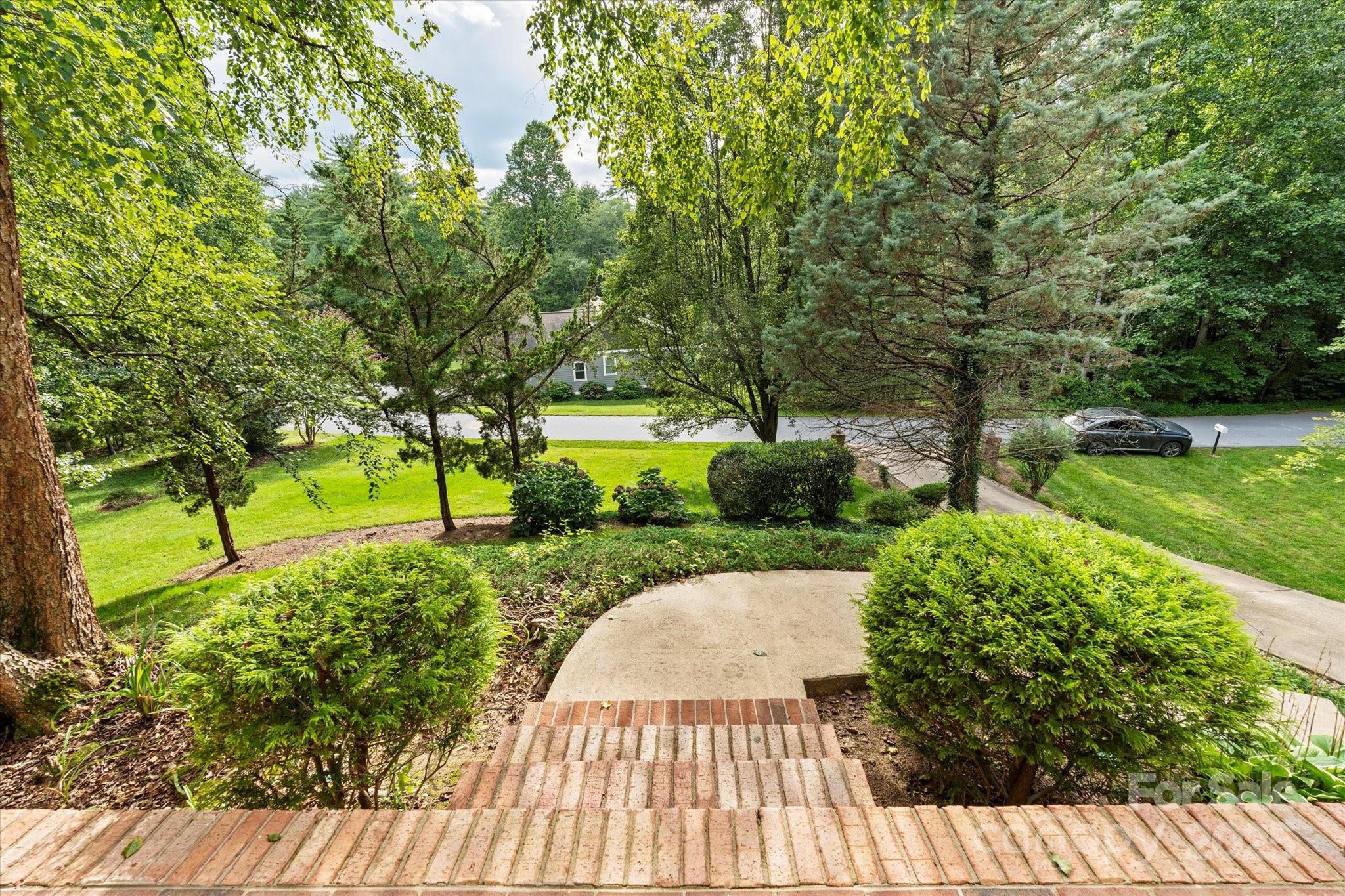 314 Sweetwater Hills Drive