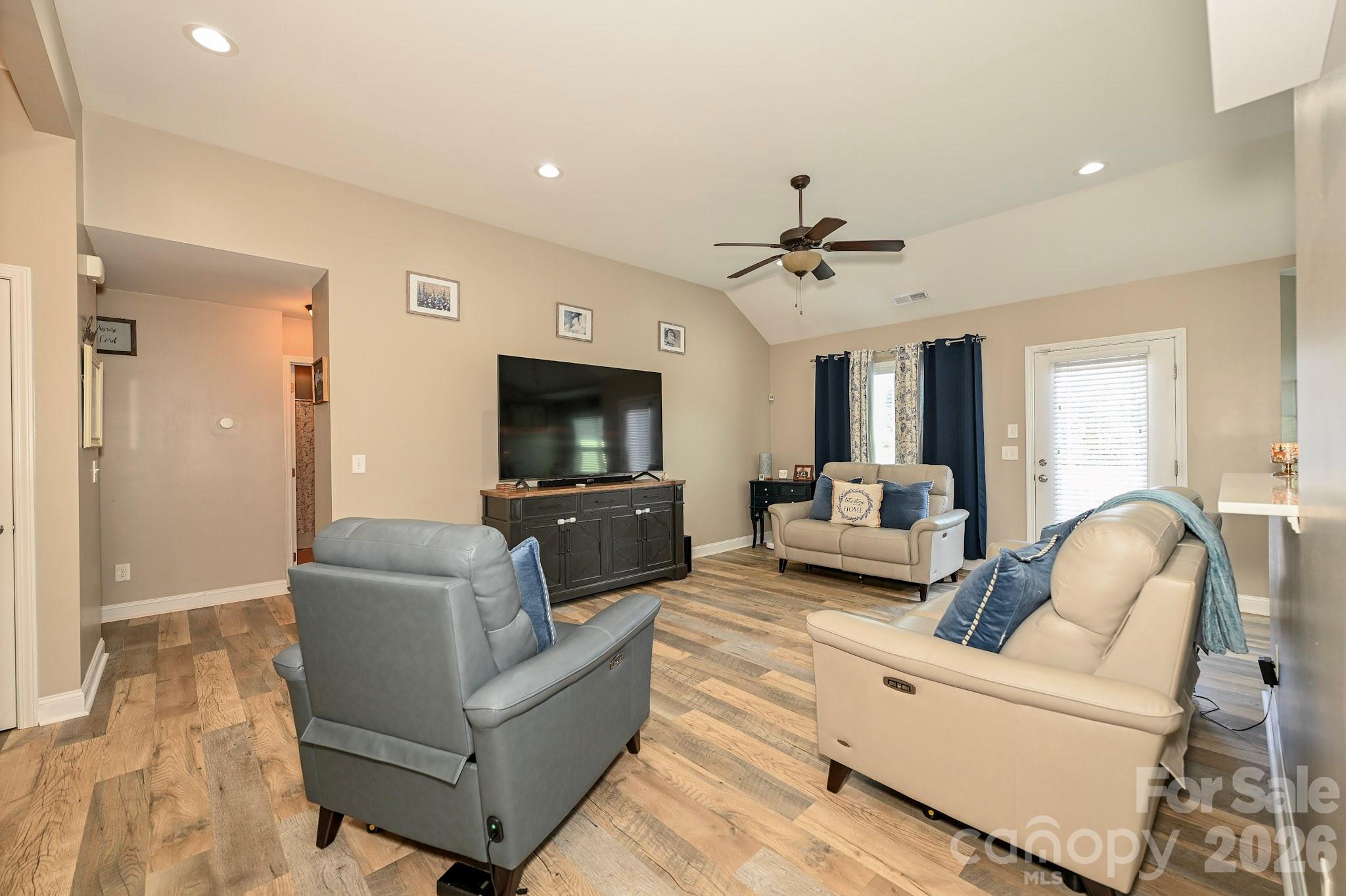 Salem Ridge - Residential