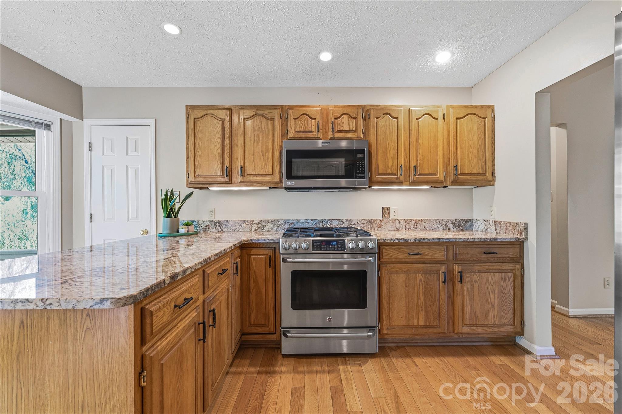 279 Woody Lane