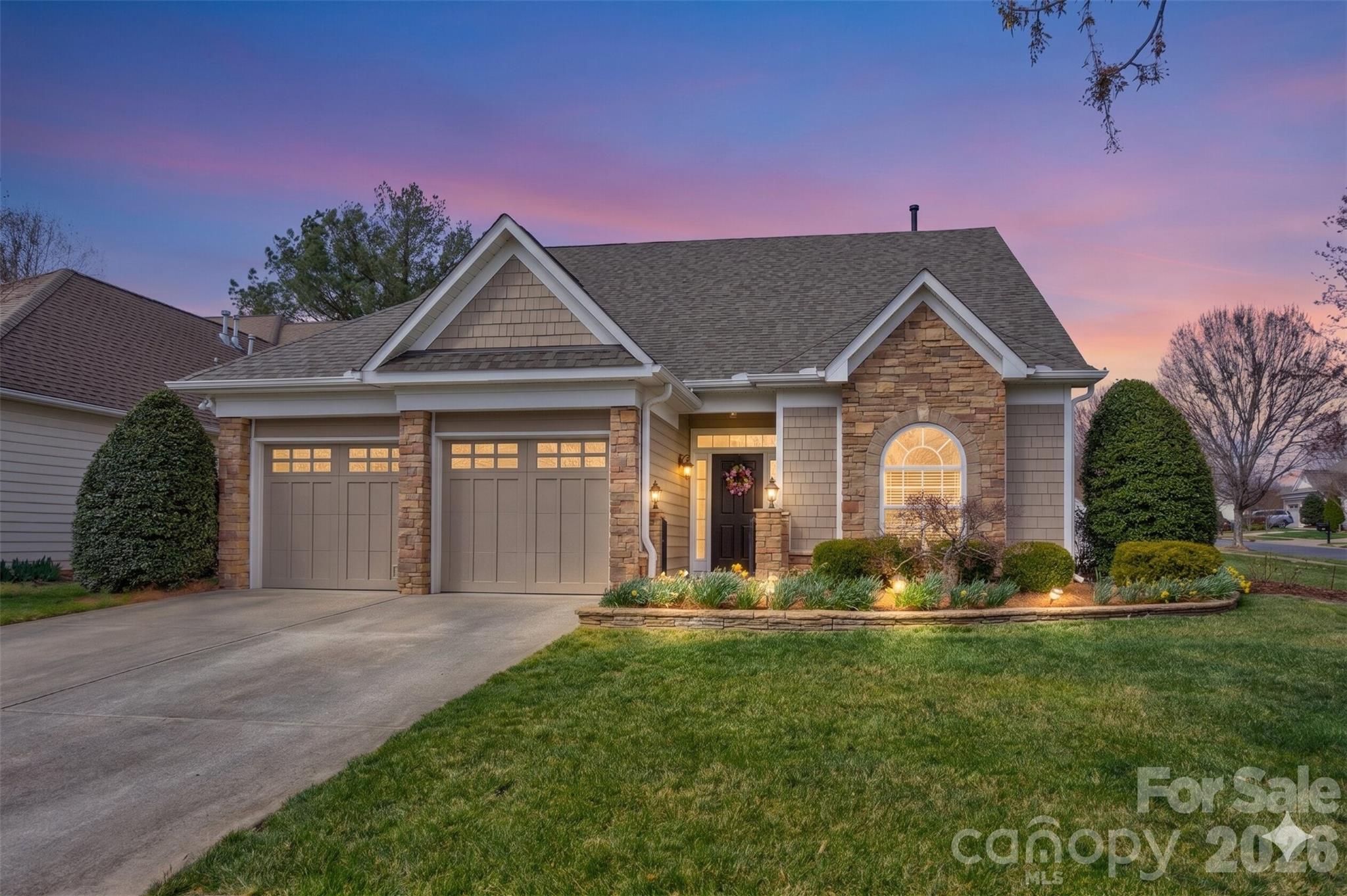 2663 Danbury Circle NW