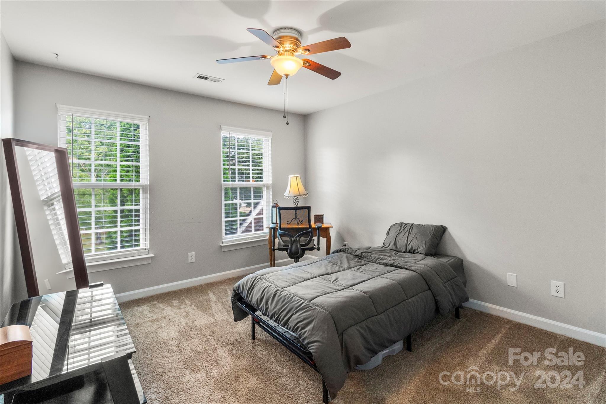 Knightsbridge - Residential