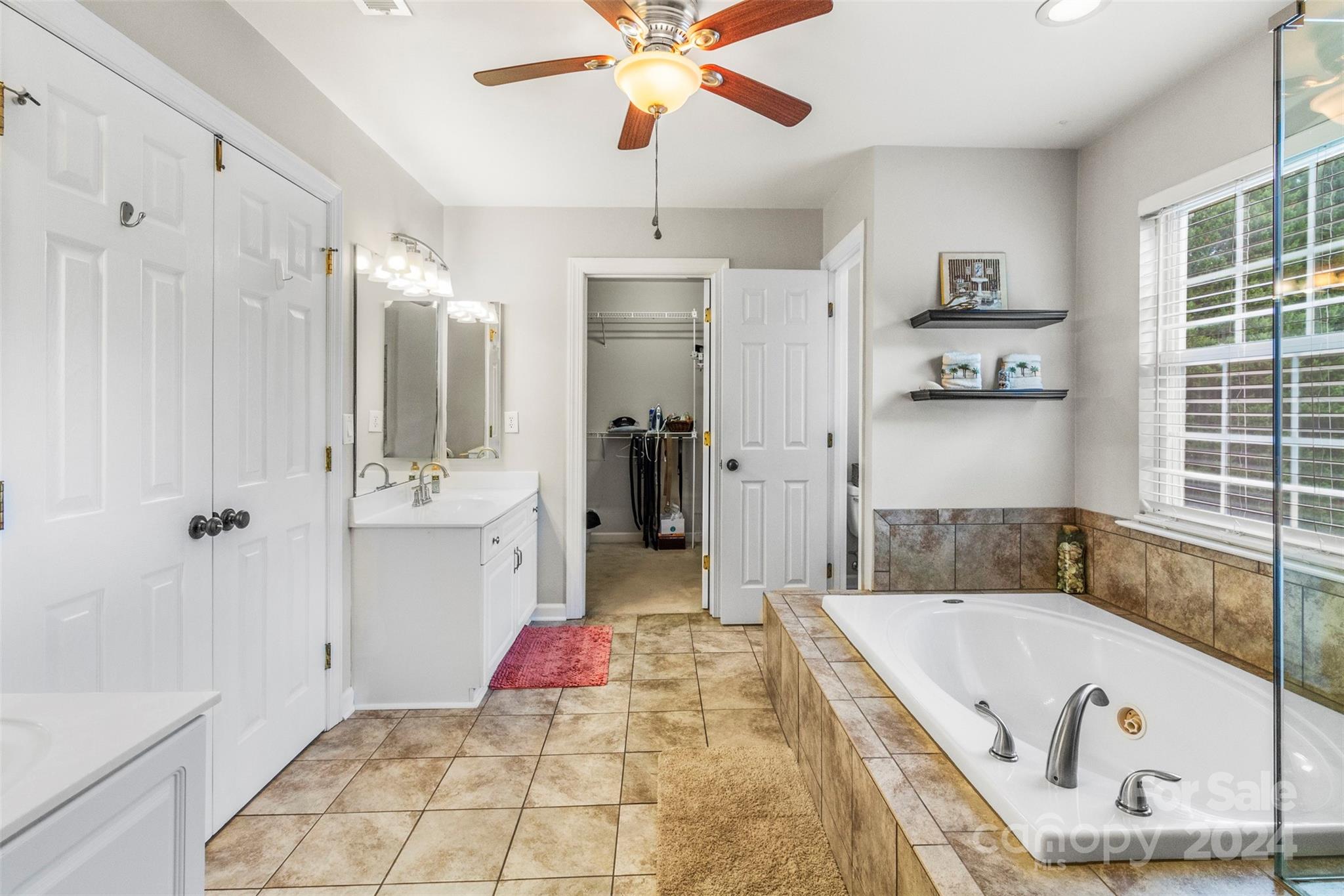 Knightsbridge - Residential