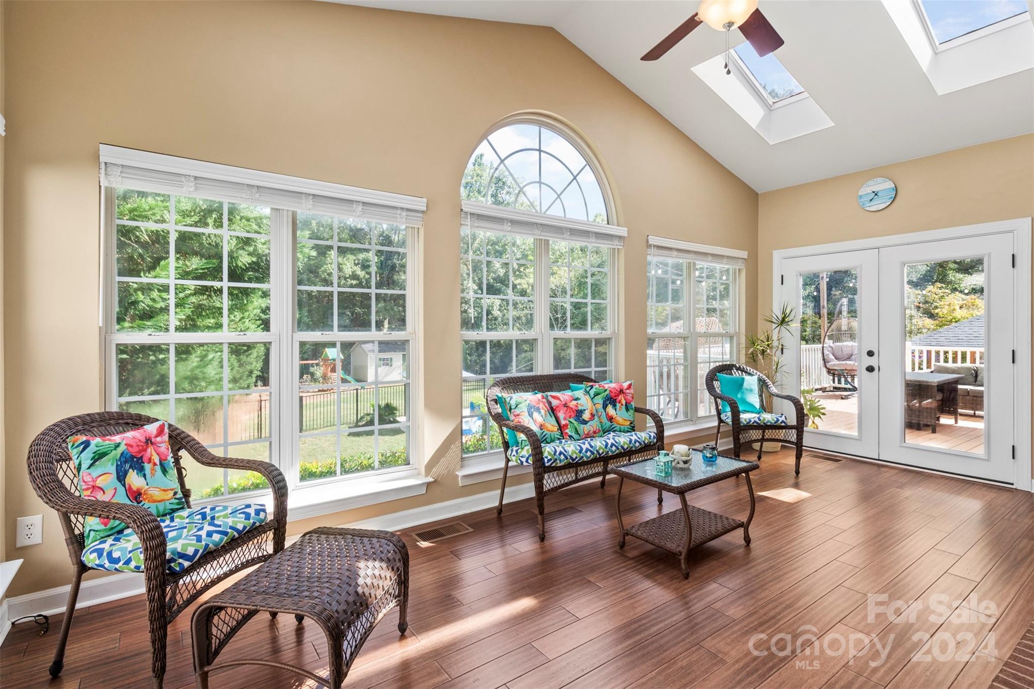 Knightsbridge - Residential