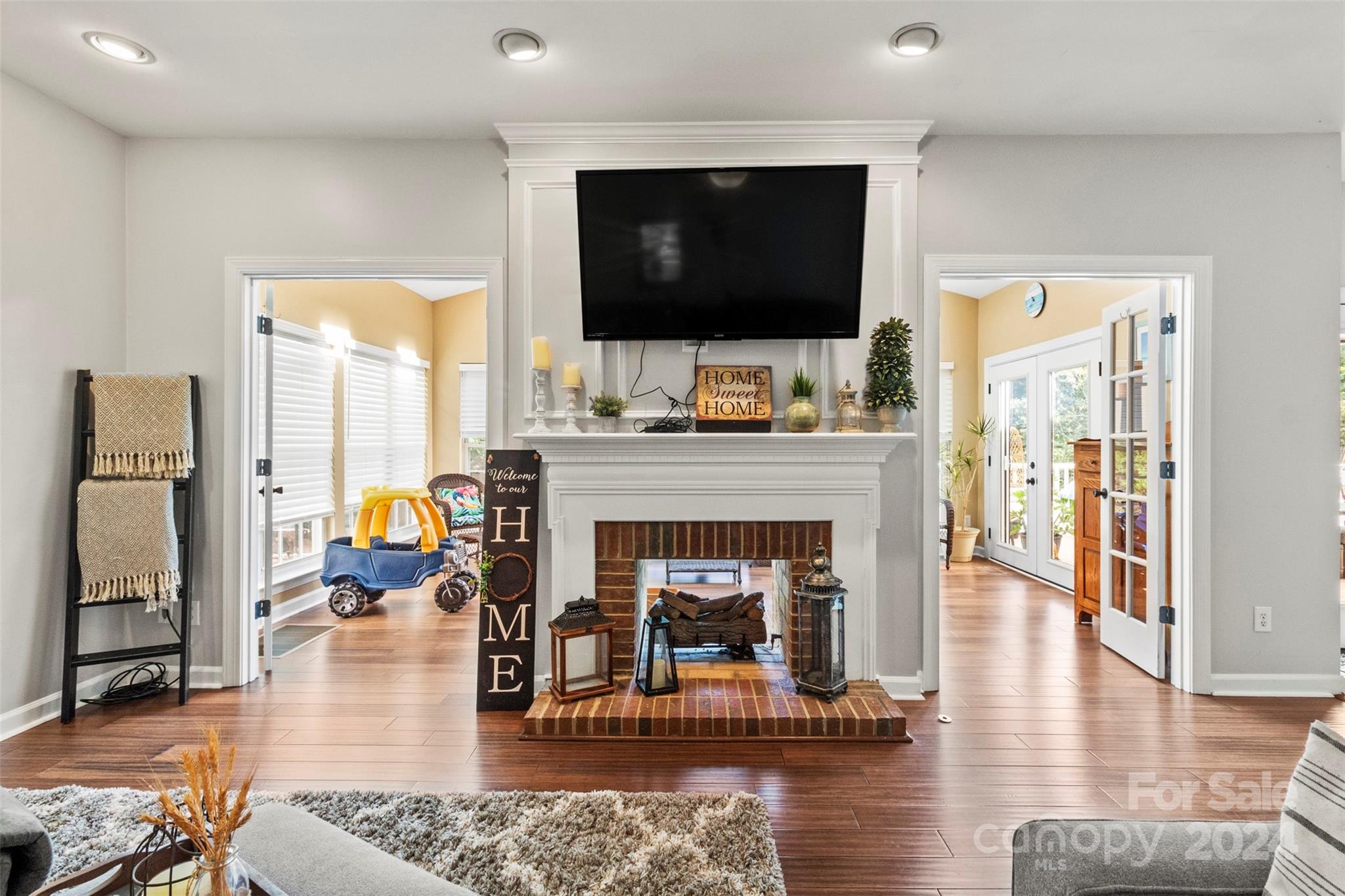 Knightsbridge - Residential