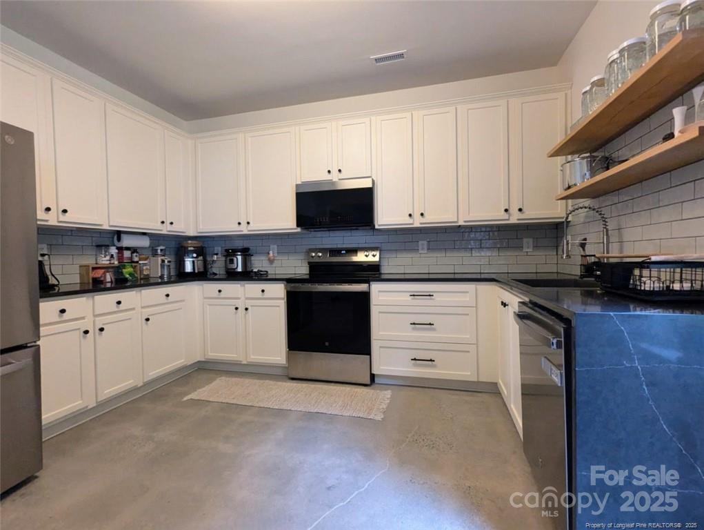 4721 Potters Glen Road