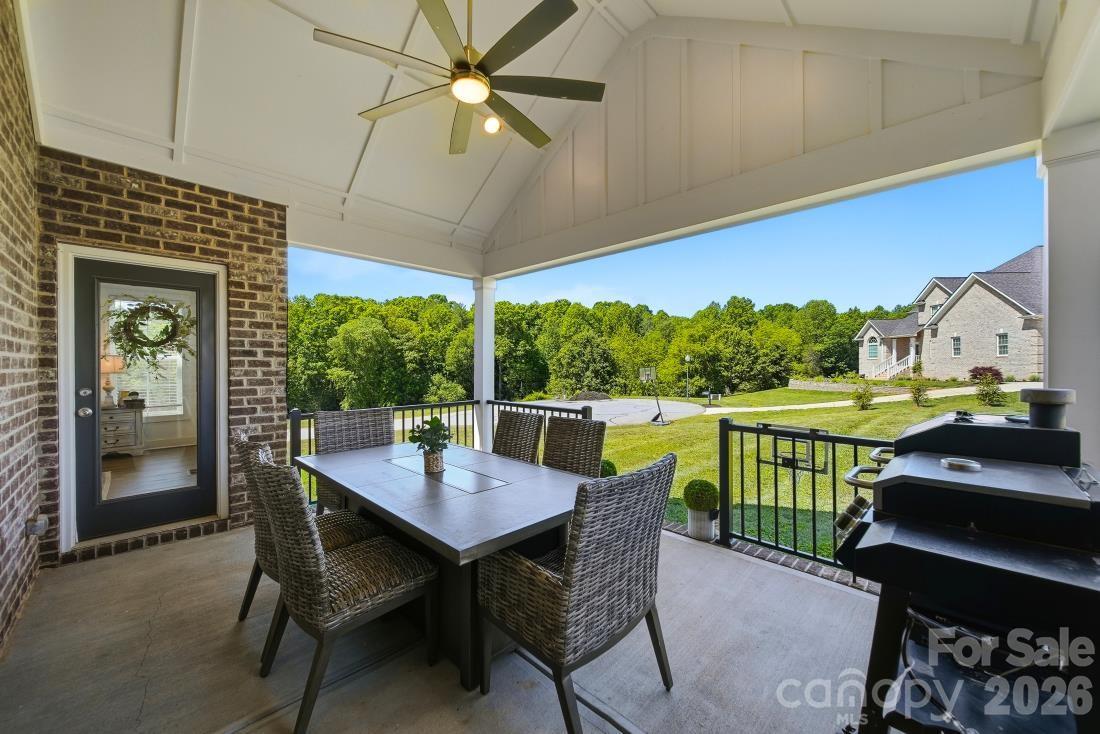 Antler Cove - Residential