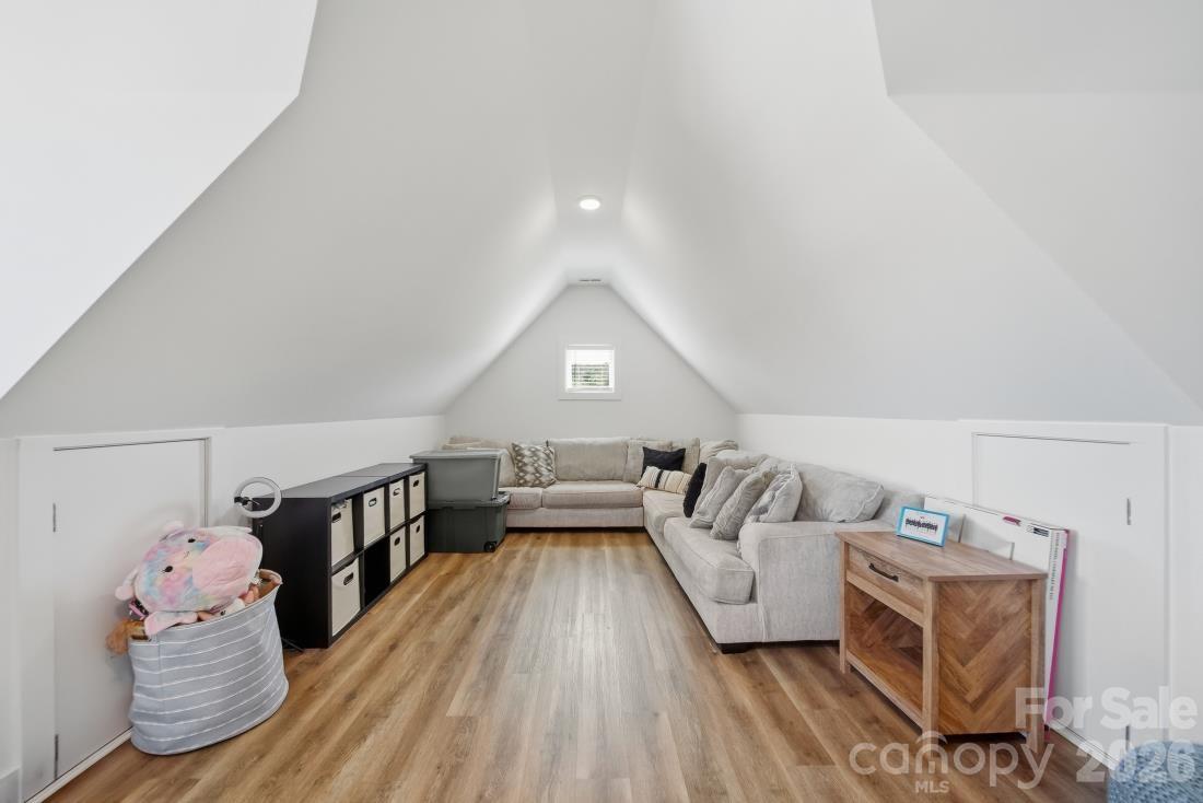 Antler Cove - Residential