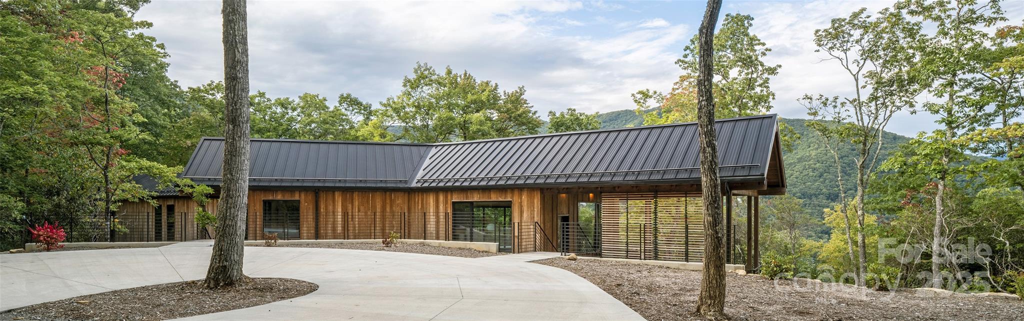 6 Oak Ridge Trail