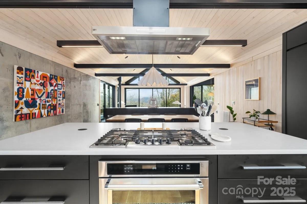 Laurel Ridge - Residential