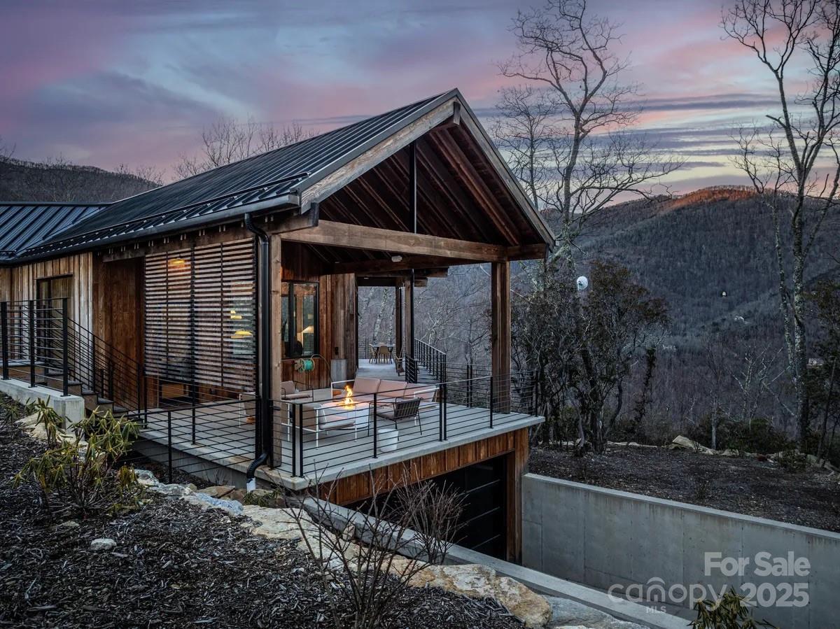 Laurel Ridge - Residential