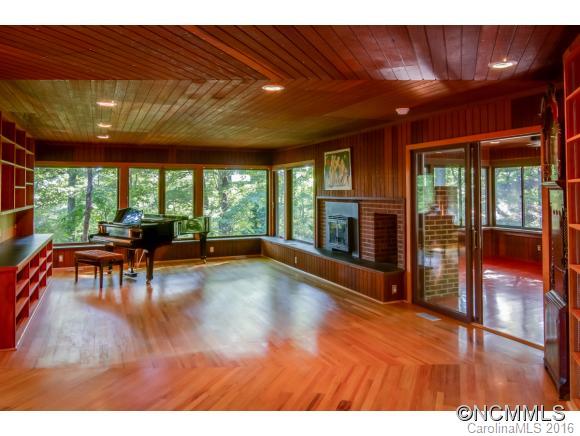 Laurel Ridge - Residential