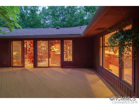 Laurel Ridge - Residential