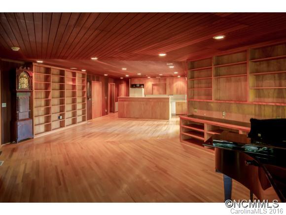 Laurel Ridge - Residential