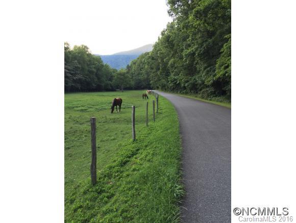 Laurel Ridge - Residential