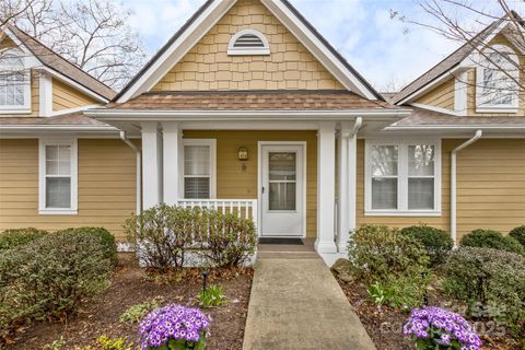 802 Woodlea Court Asheville NC 28806