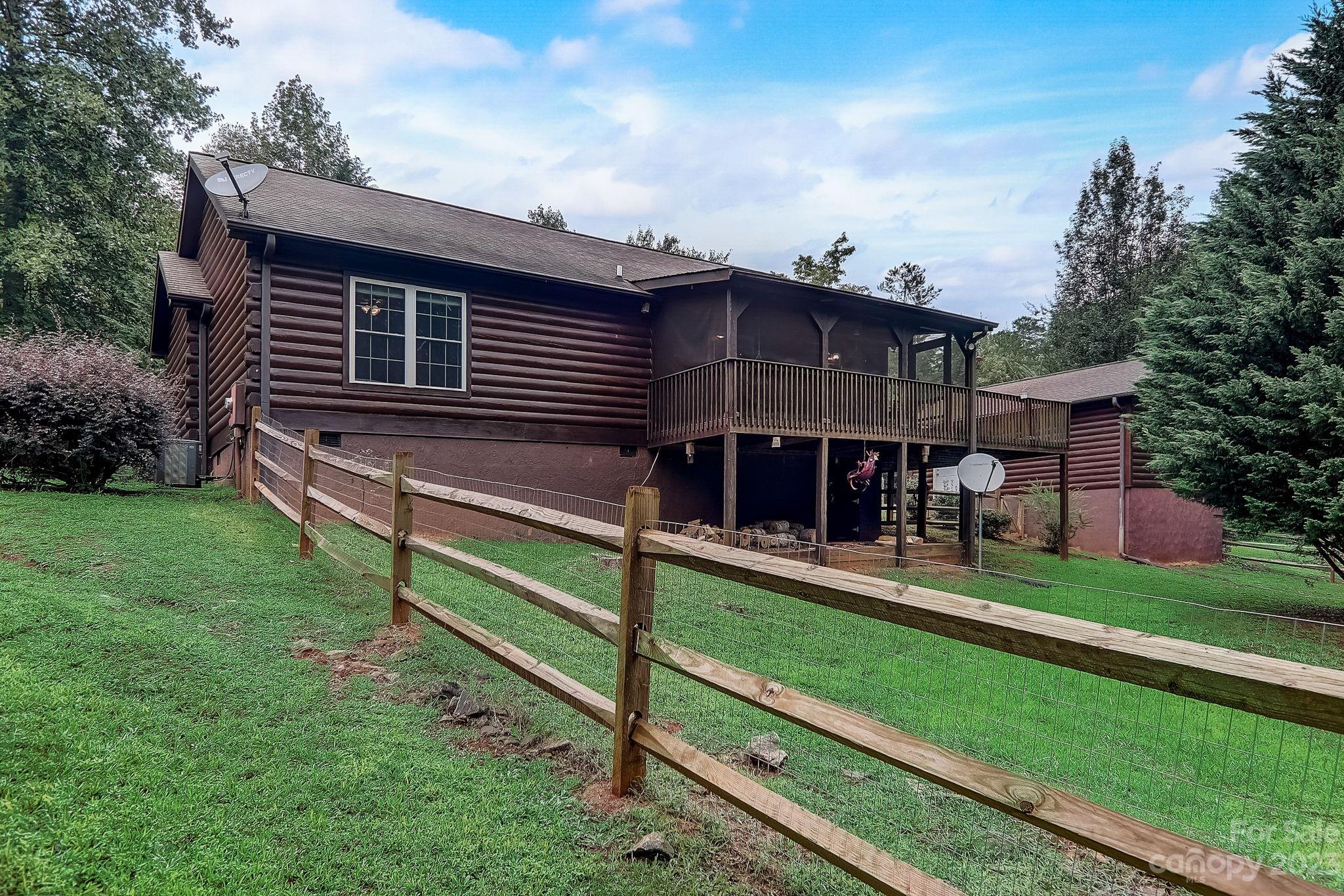 Sweetbriar Farms - Residential