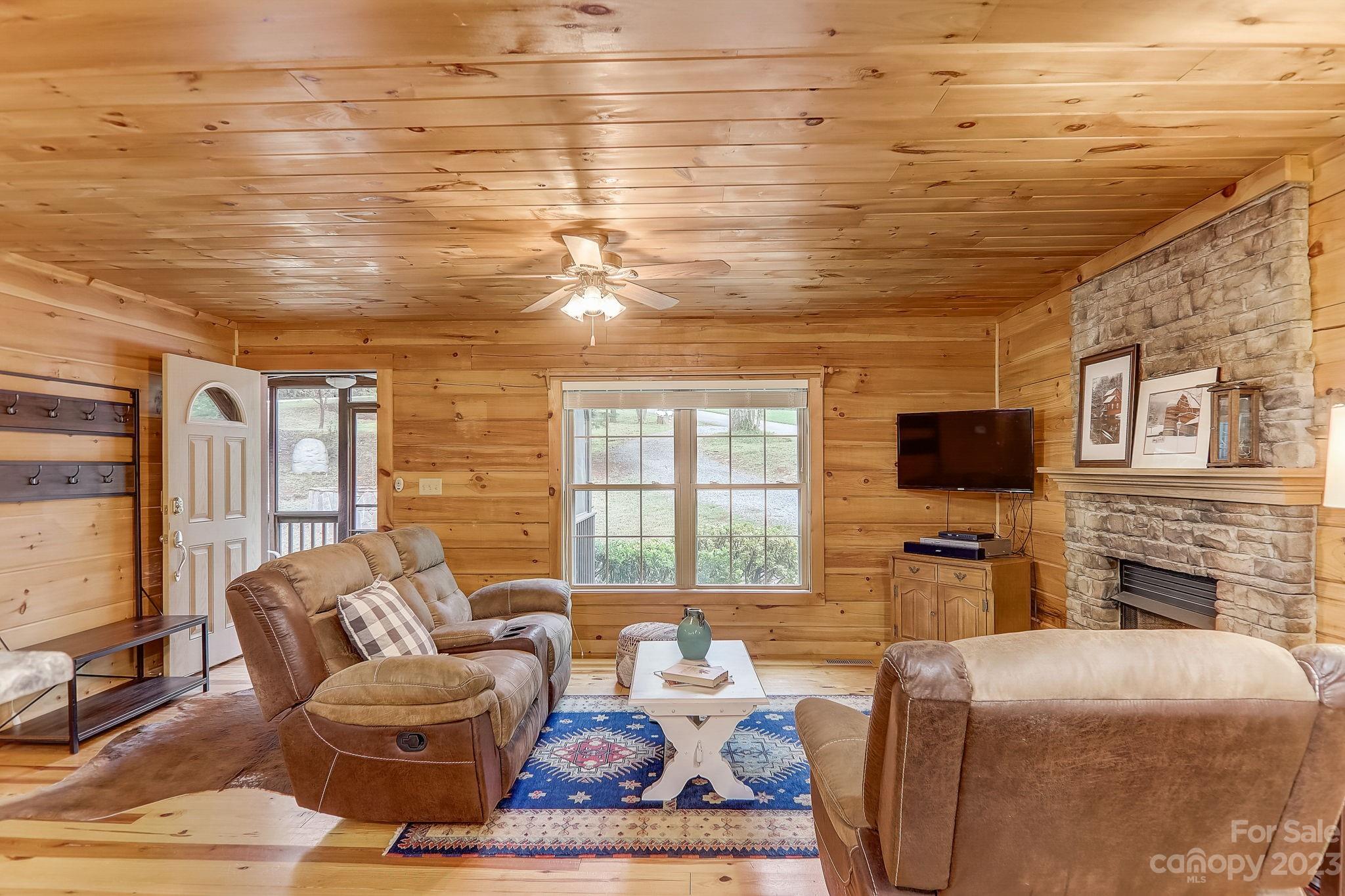 Sweetbriar Farms - Residential