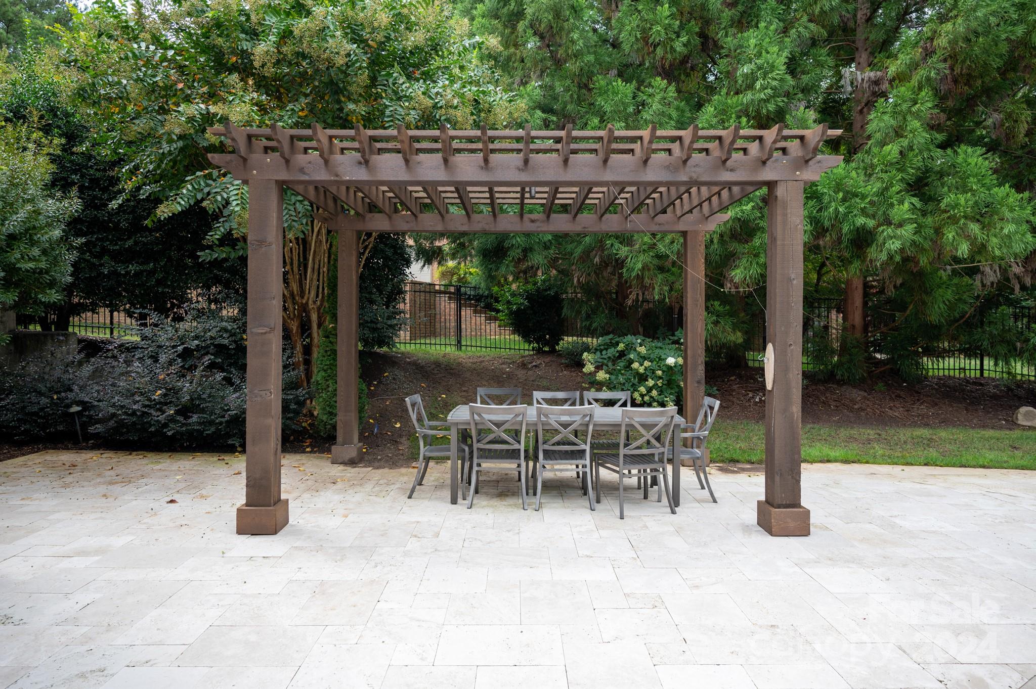 Firethorne - Residential