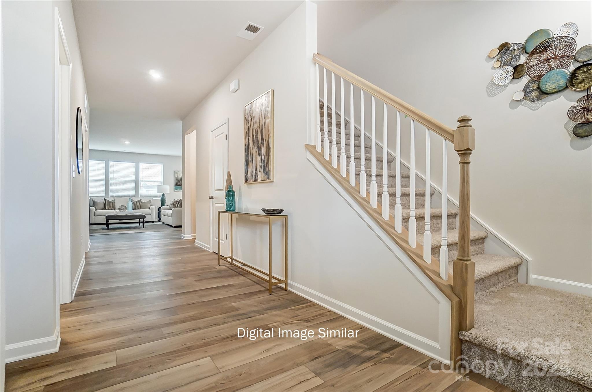 2517 Mabel Lane