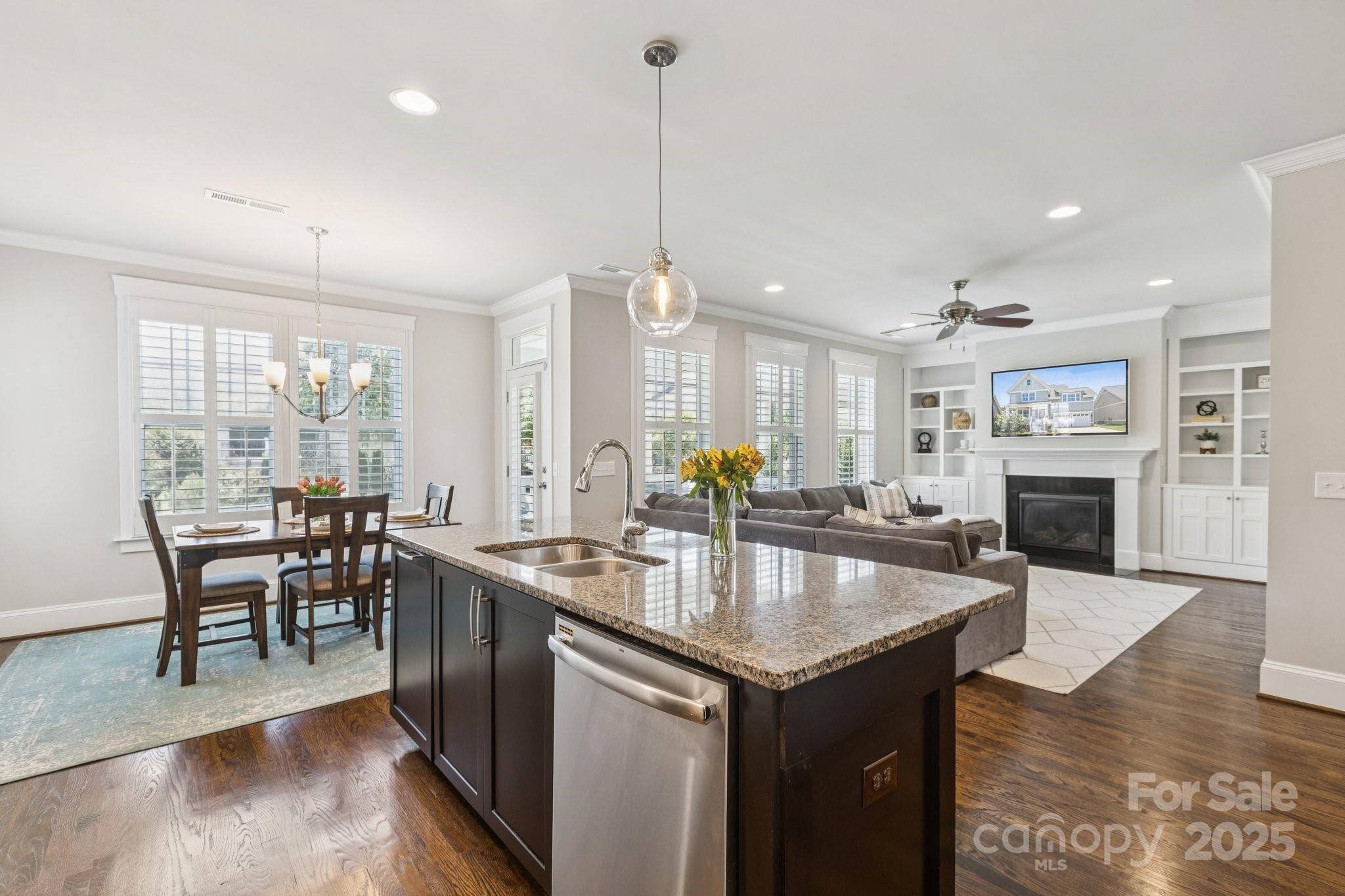 Riverwalk - Residential