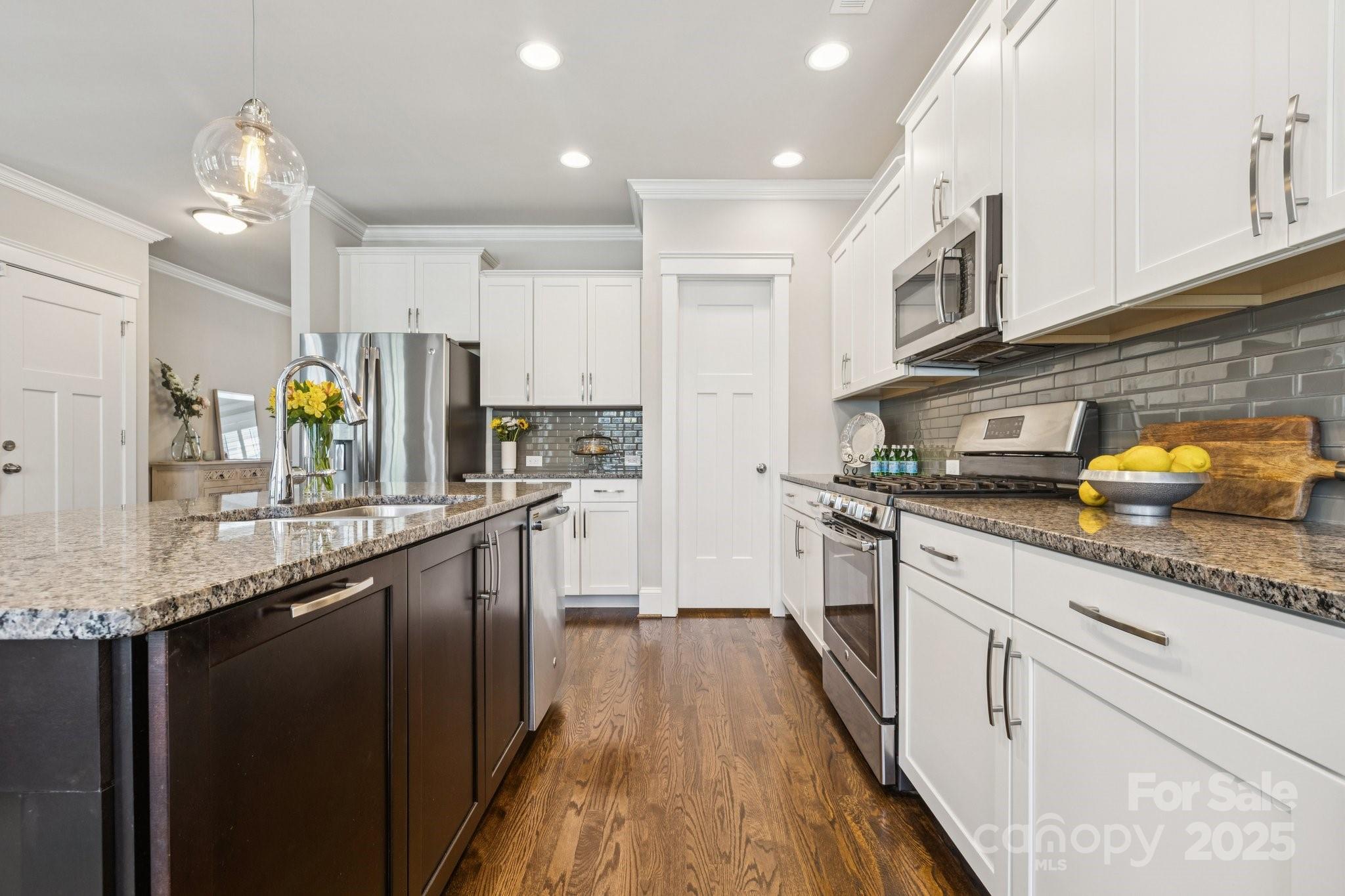 Riverwalk - Residential